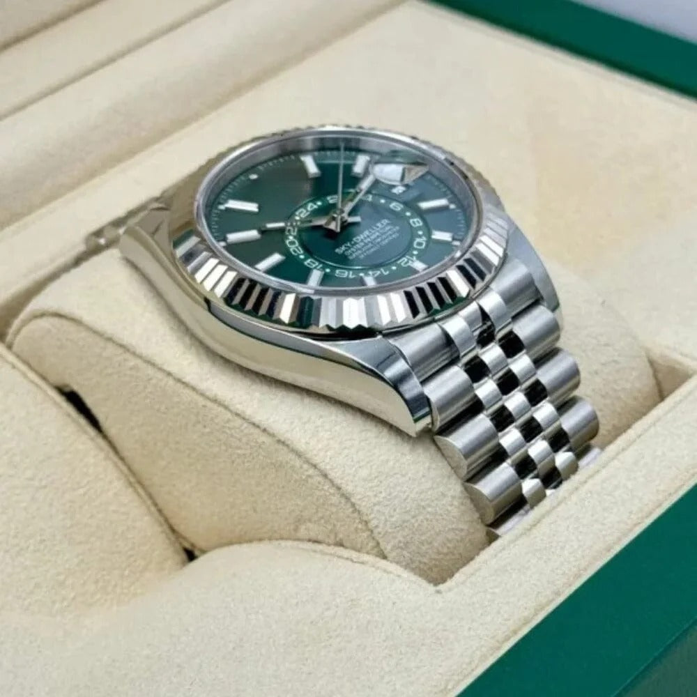 Green Dial Steel Watch 42mm RF3OC46NRES